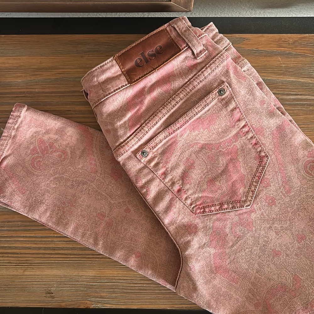 ❤️... ELSE PINK Paisley Skinny Design Jeans